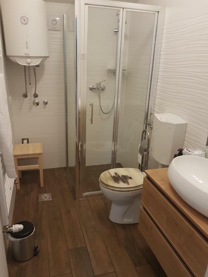 Miran Odmor U Srcu Pule! Iva 60m2. Apartment